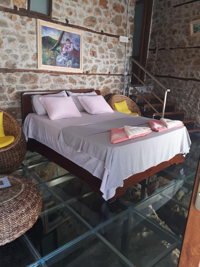 Nuci's Glass Floor Leilighet *